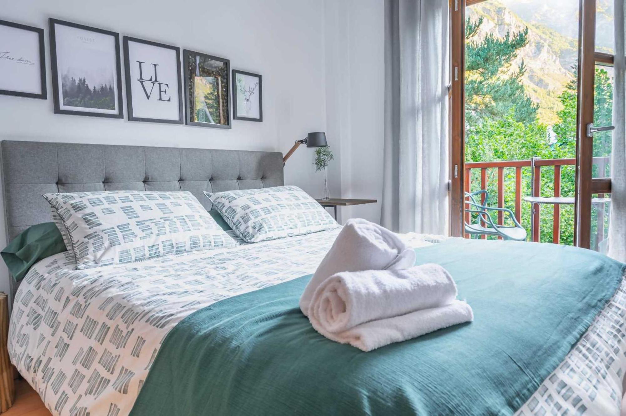 Loira Casa Sanchines Duplex De Lujo En Benasque公寓 外观 照片