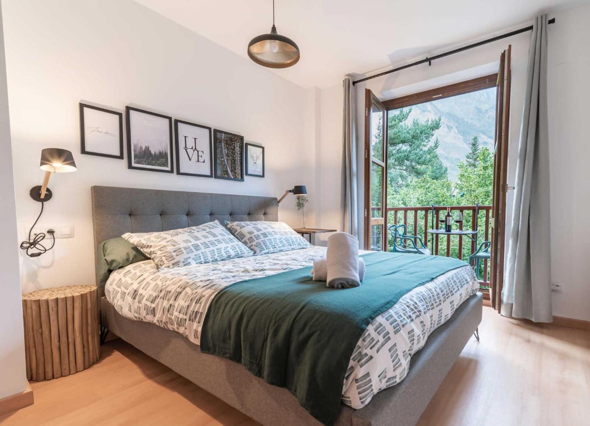 Loira Casa Sanchines Duplex De Lujo En Benasque公寓 外观 照片