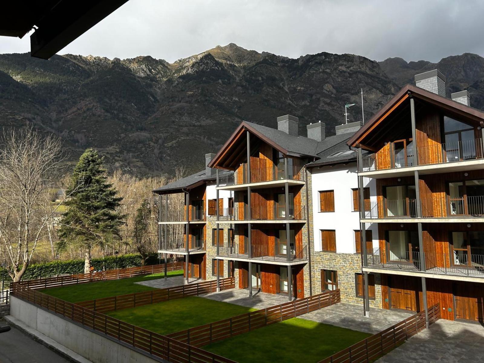 Loira Casa Sanchines Duplex De Lujo En Benasque公寓 外观 照片